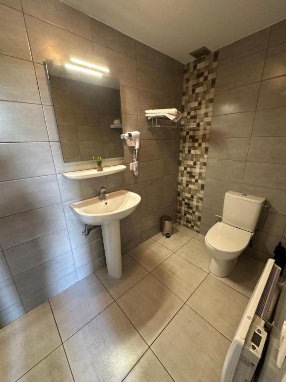 Chambre meublée salle de bain privé - 4