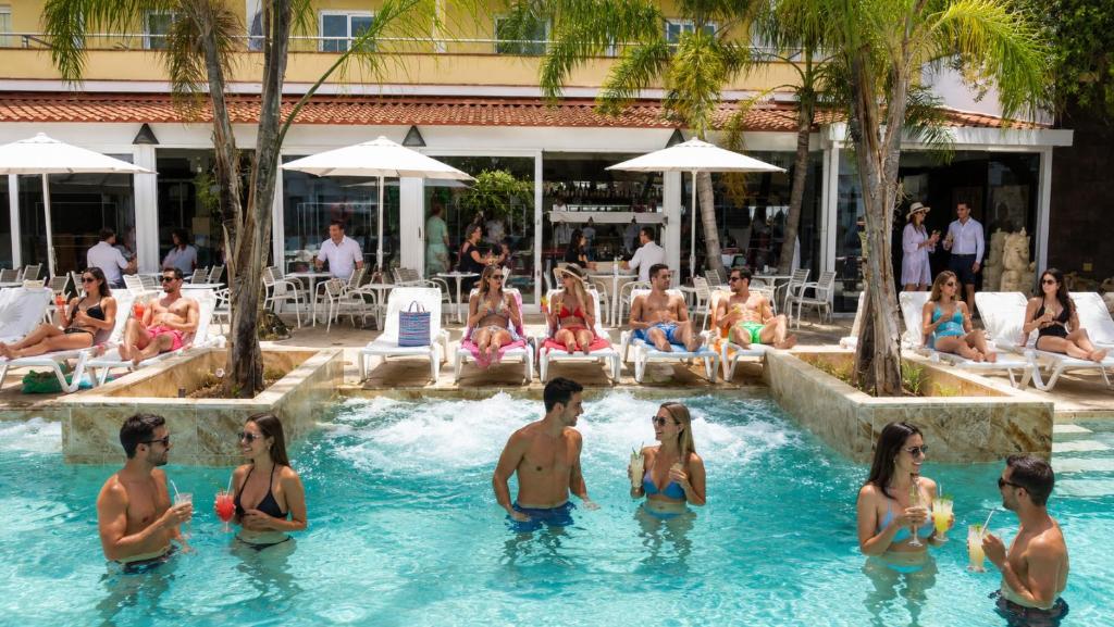 Hotel la Palmera & Spa — Swimming pool in Lloret de Mar, Catalonia