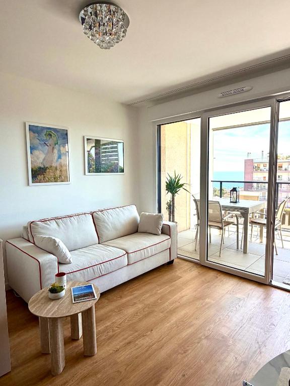 Sea view apartment next to Monaco - 5