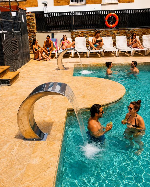 Hotel la Palmera & Spa — Swimming pool in Lloret de Mar, Catalonia