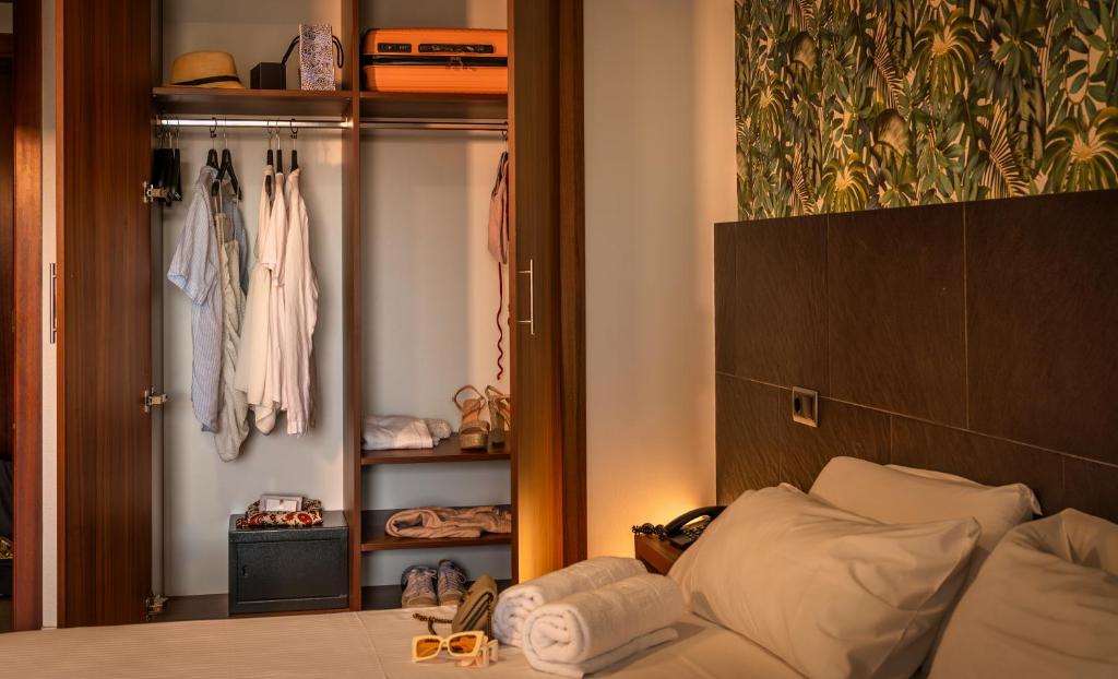 Hotel la Palmera & Spa — Hotel rooms in Lloret de Mar, Catalonia