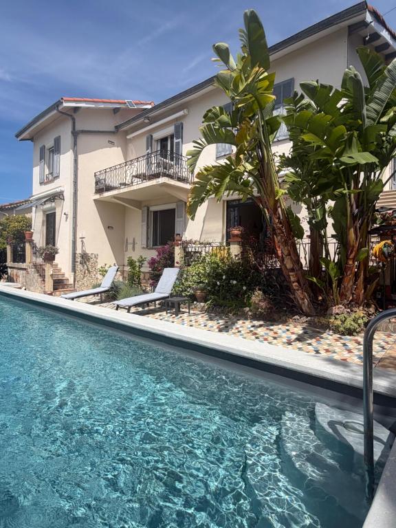 Très beau Studio lumineux dans Villa avec piscine - 4