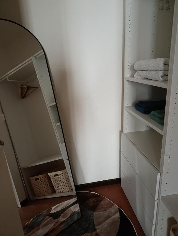 Lo studio nel borgo - 2