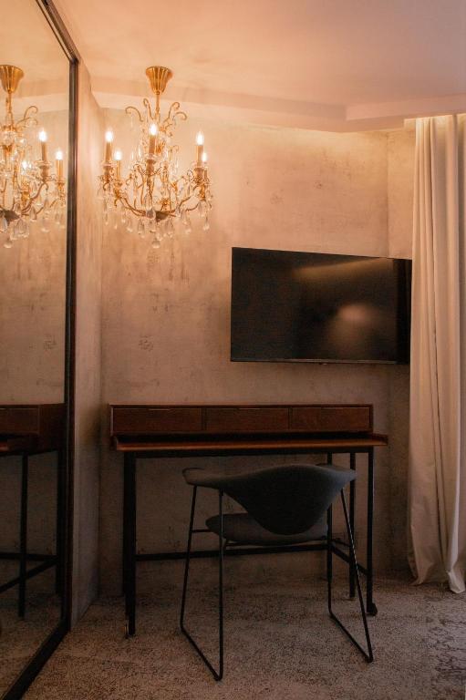 Unique Boutique Hotel Antibes Juan-les-Pins - 4