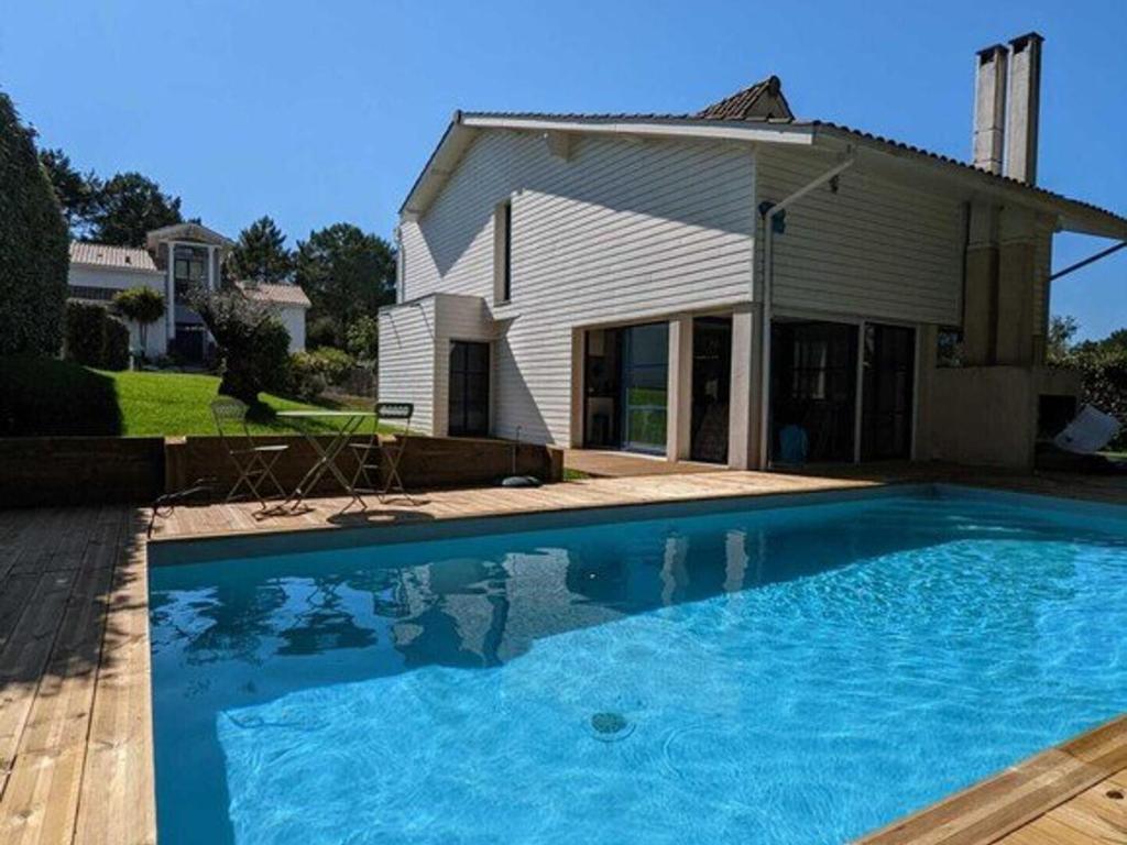 Maison avec animaux acceptés - 6/8 pers. - FR-1-878-72 - 2