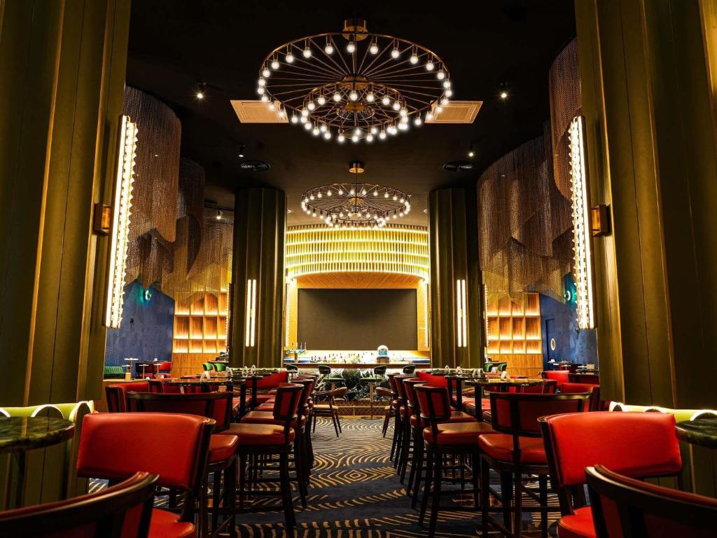 Bar/lounge