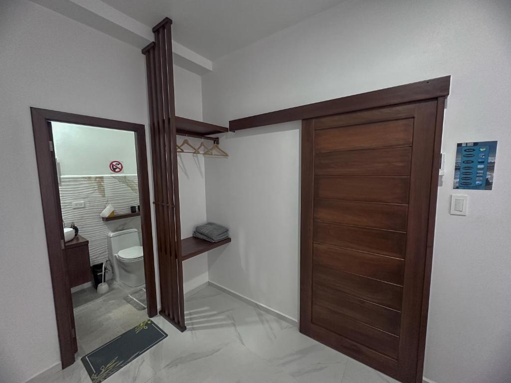 San Cristóbal Surf House lll - 4