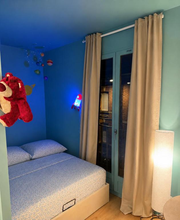 Insolite - Inspiration Toy Story - Centre à pied - 4 personnes - 2