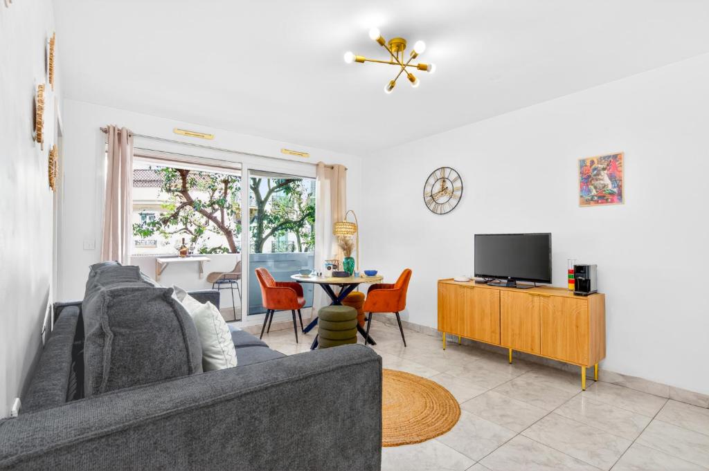 Studio centre Menton Borrigo Plage à 50 m - 5