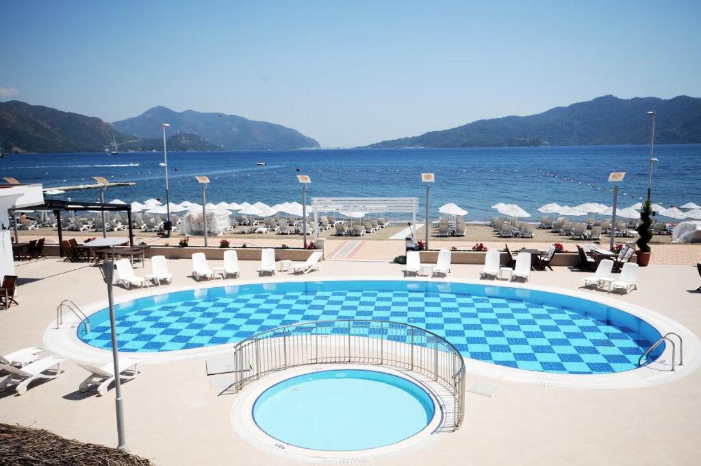 Pasa Garden Beach — Swimming pool in Marmaris, Mugla