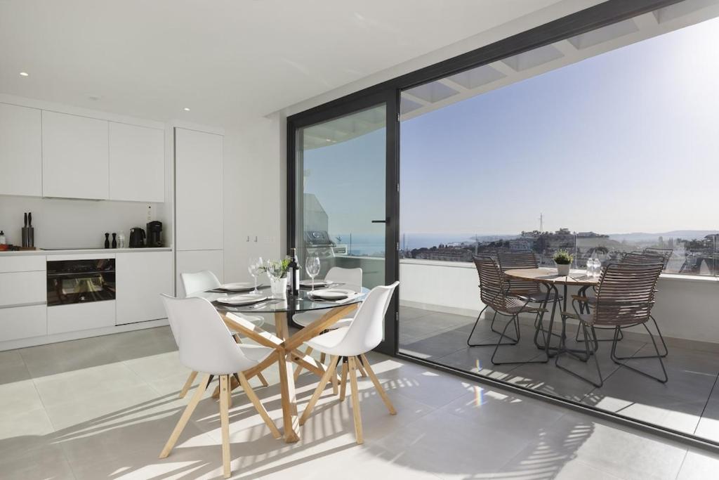 Sunset Top Floor Apartment Higueron - 5
