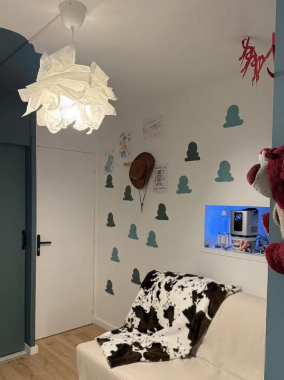 Insolite - Inspiration Toy Story - Centre à pied - 4 personnes - 4