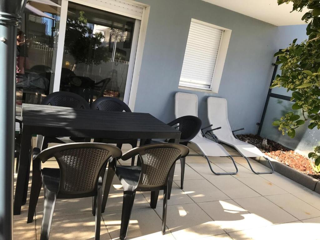 Blandine, 2 rooms, terrace, pools - 5