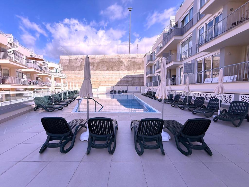 Tropicalidays Arena Sunset Suite - 3