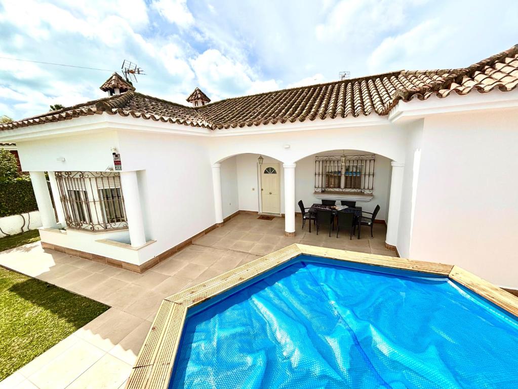 Chalet en La Playa de la Barrosa - 1