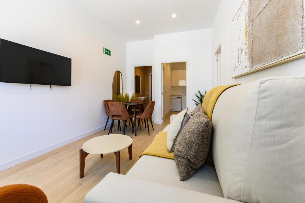 SDB1L3 - Piso de 1 dormitorio en Tetuán, Madrid - 2