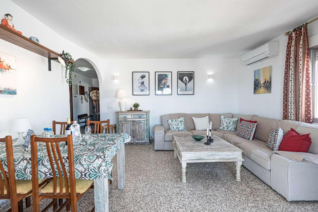 Albaida II 2B - South-Facing, Sea Views, 150m from Beach - 3
