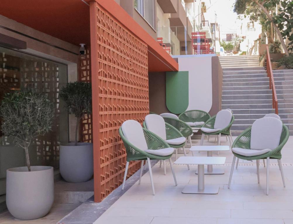 Mistral Bay Hotel — Restaurant & bars in Ammoudara (Agios Nikolaos)