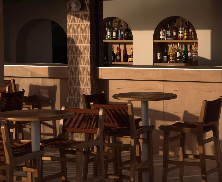 Mistral Bay Hotel — Restaurant & bars in Ammoudara (Agios Nikolaos)