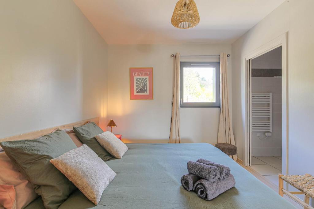 Appartement 6 personnes Terrasse 100m2 Parking Proche Centre et Gare - 3