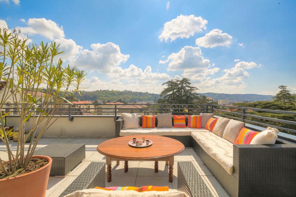 Appartement 6 personnes Terrasse 100m2 Parking Proche Centre et Gare - 1