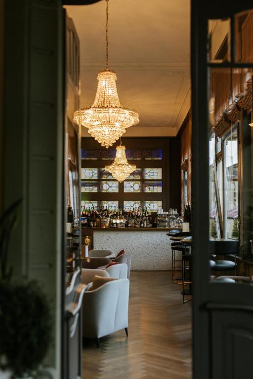 Bar/lounge