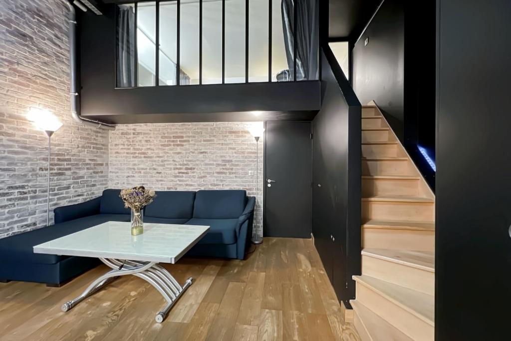 Charming atypical apartment - Gare de l'Est - 1