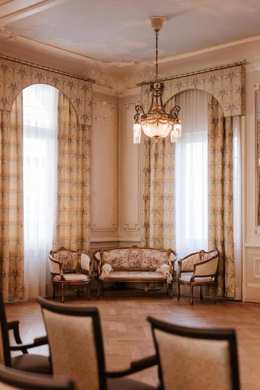 Royal St. Georges Hotel Interlaken - MGallery Collection — Hotel building in Interlaken, Bern