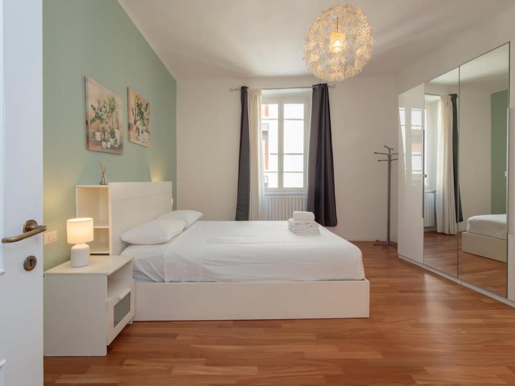 Xenia Milano - 2 rooms apt in Pietro Custodi 10 - 3