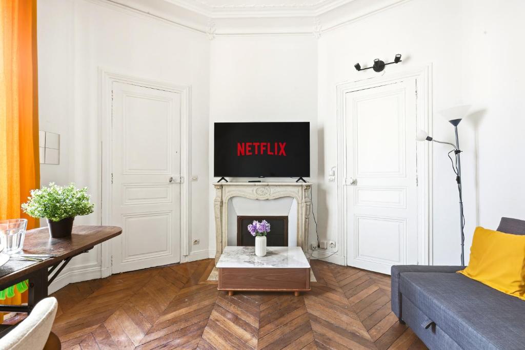 Lovely Studio in Upscale Paris 8th with Netflix - 4