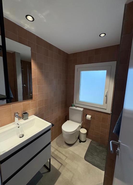 Apartamento en l'escala - 1
