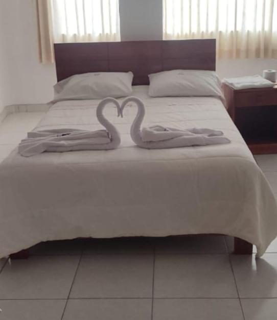Hotel Pradera de los Celajes - 4