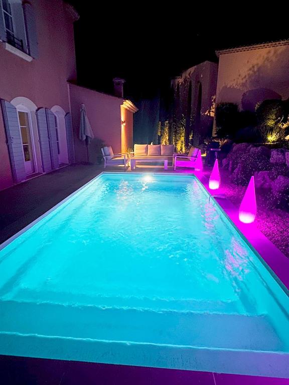 Villa familiale 4 chambres, climatisation & piscine - Golf de Pont Royal en Provence - 4