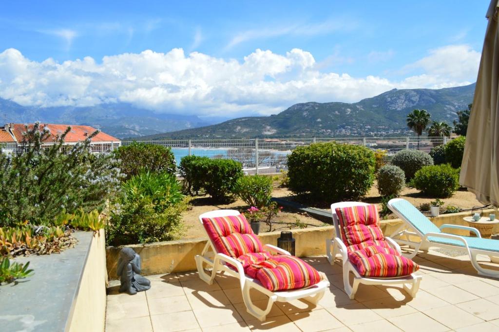 Appartement avec terrasse et parking privé vue panoramique centre ville Calvi - 4