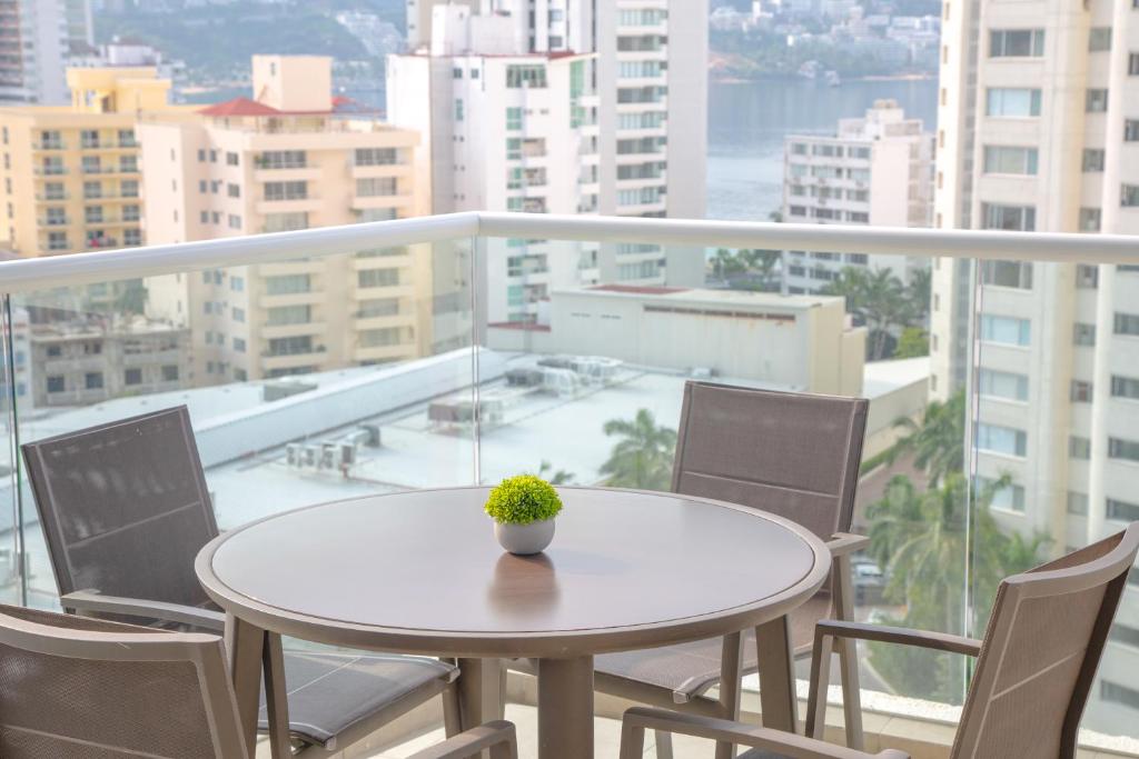 Ocean View Condo with Resort Amenities - 2
