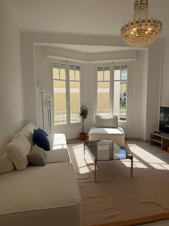 Appartement lumineux à 100 m de la plage - 1