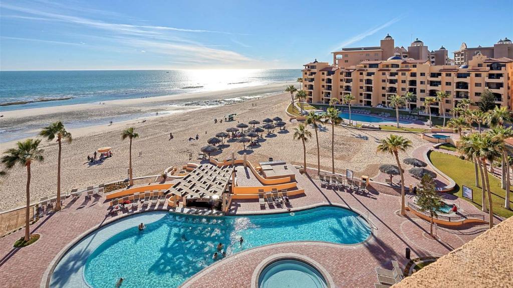 Stunning 5th-Level Condo w Pool Princesa E-504 - 3
