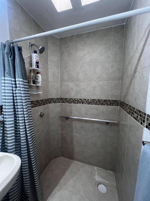 Hidden Gem - Spacious, Quiet & Elegant Home - 5