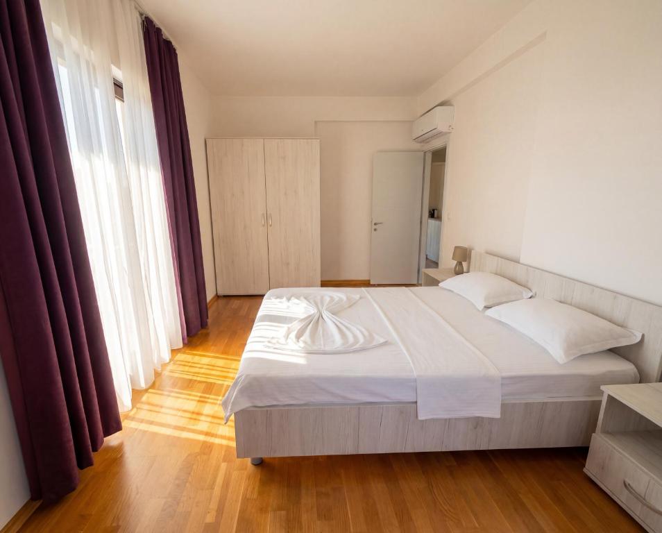 Sunny side resort & spa apartments - 3