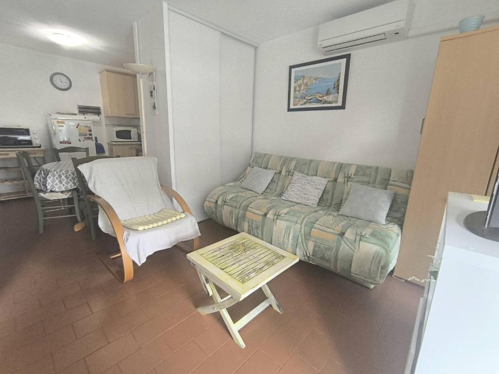 Appartement T2 climatisé au calme - 4 pers. - FR-1-880-49 - 2