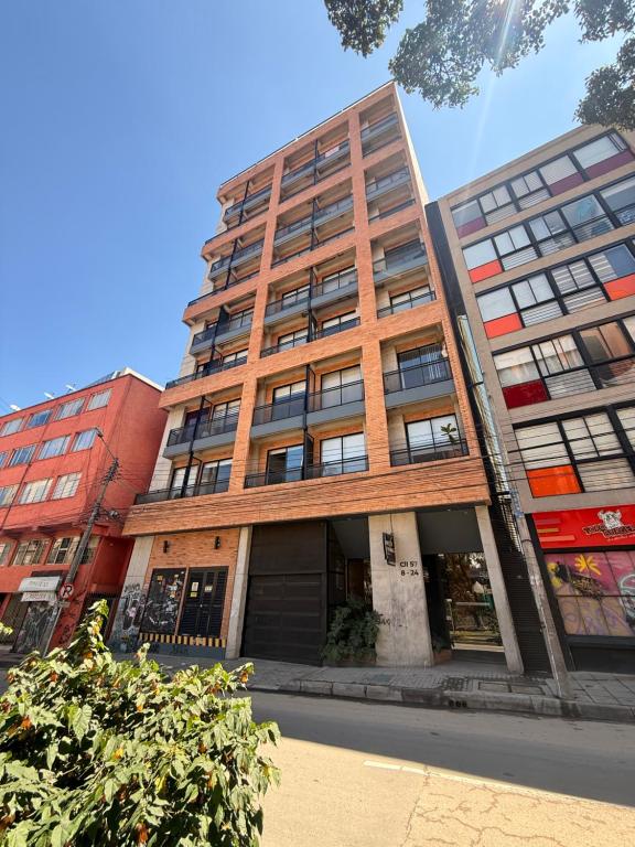 Loft en Chapinero con todo lo que necesitas ! - 3