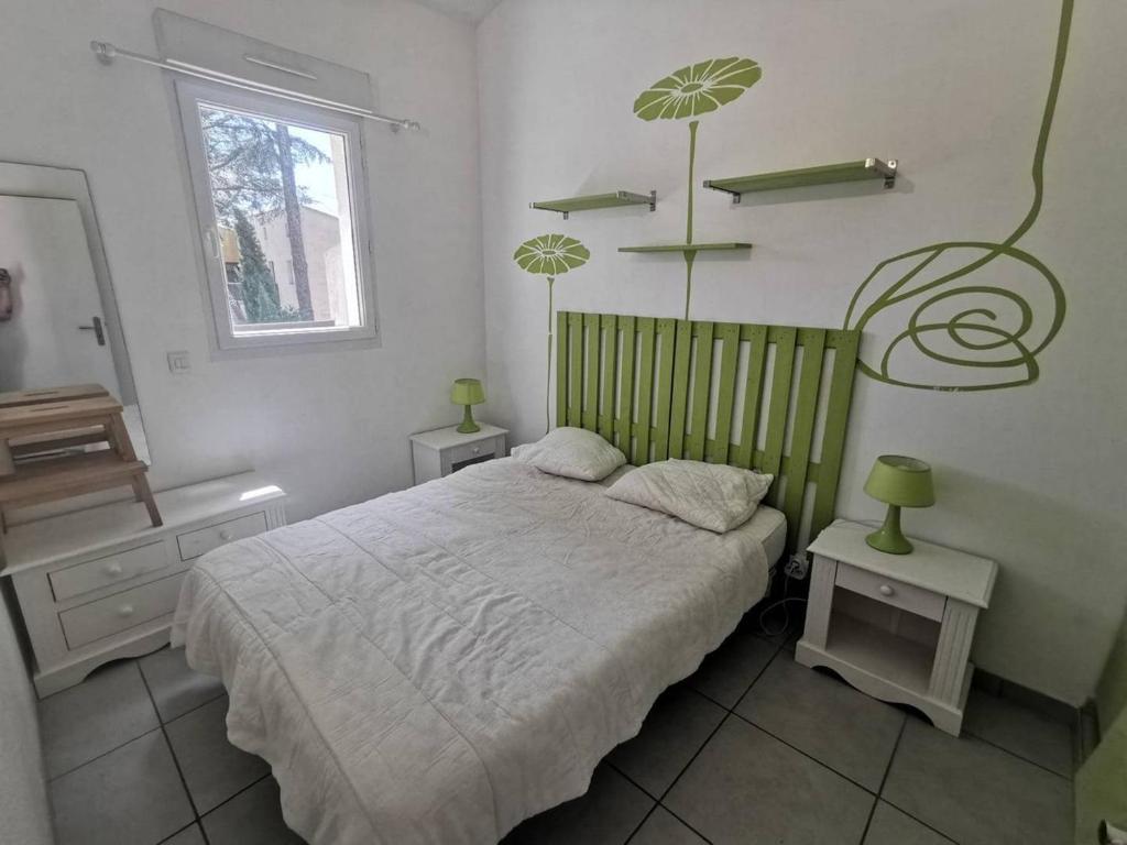 Appartement famille près de la Pinède - 6 pers. - FR-1-880-78 - 4