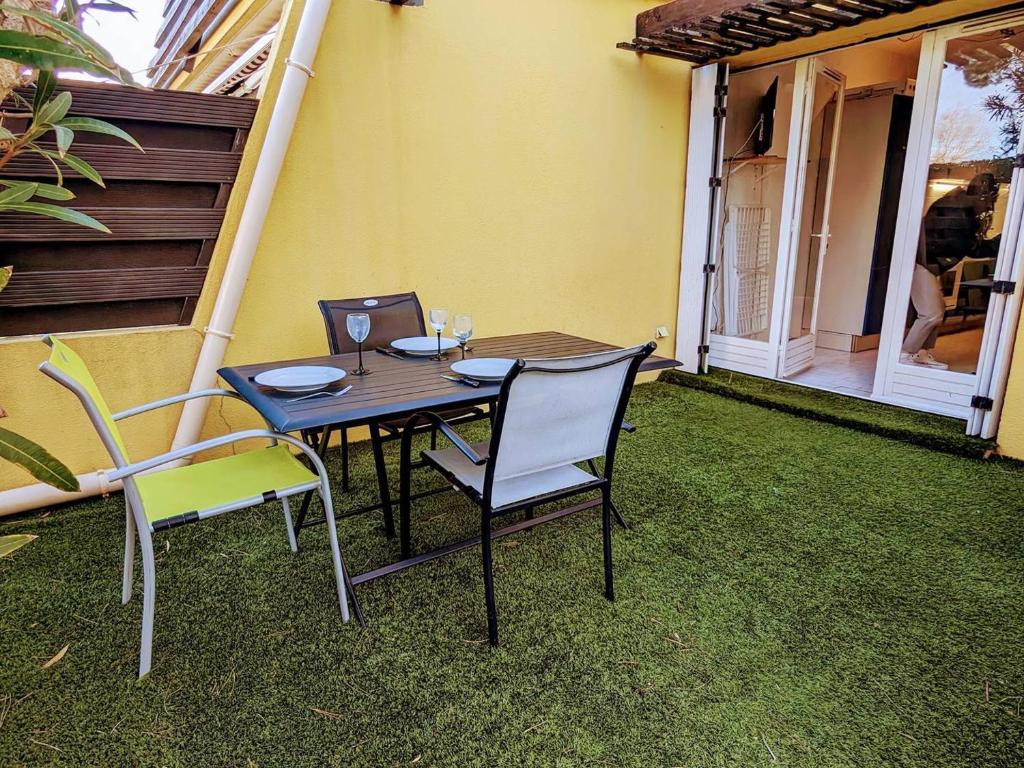 Studio avec parking, calme et proche plage - 4 pers. - FR-1-880-76 - 1