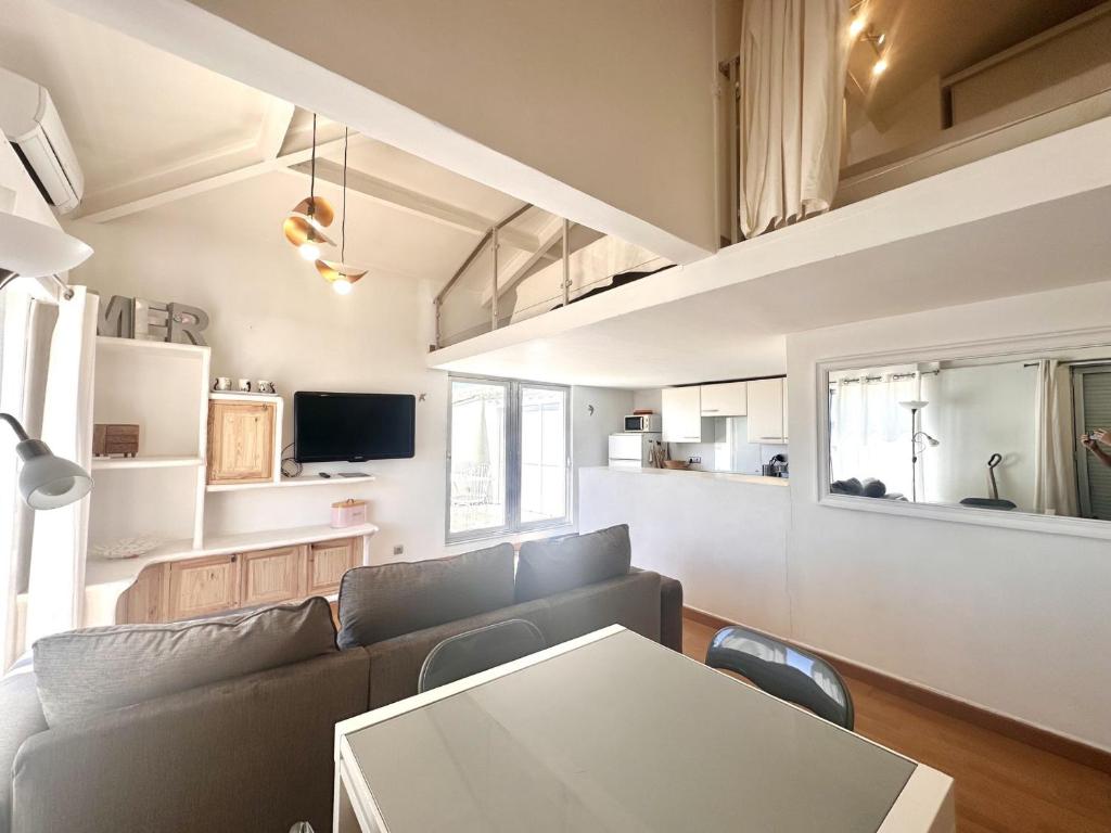 Studio mezzanine, clim et parking - vue canal - FR-1-338-644 - 4