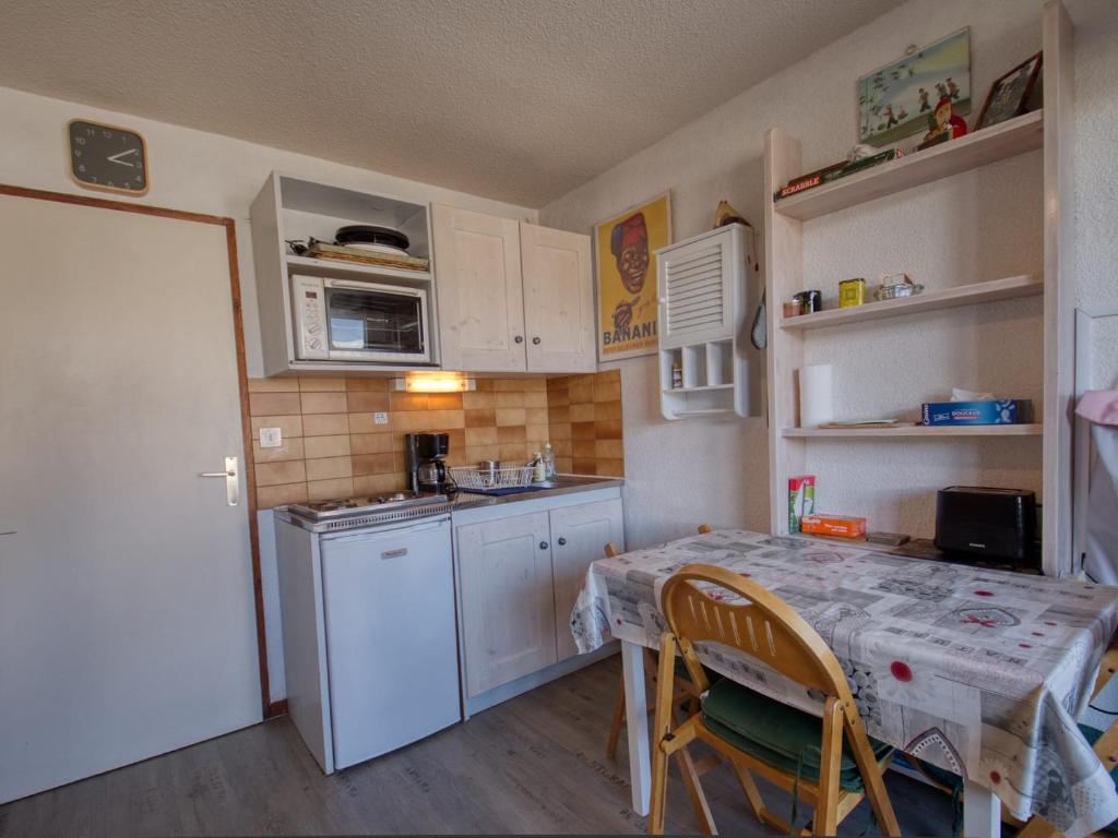 Studio rénové agréable - 4 pers., vue station - 4