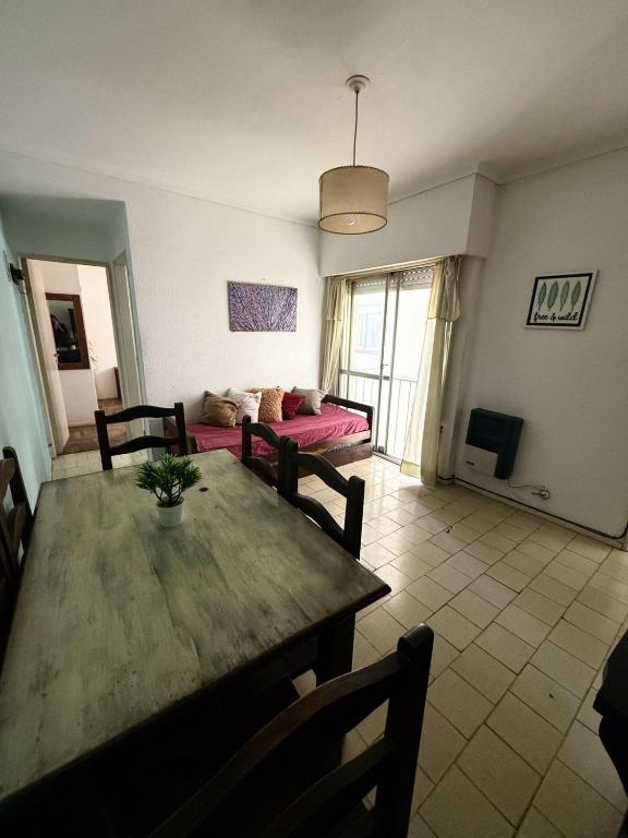Depto 2 amb céntrico - Casino Aldrey y Güemes - 3