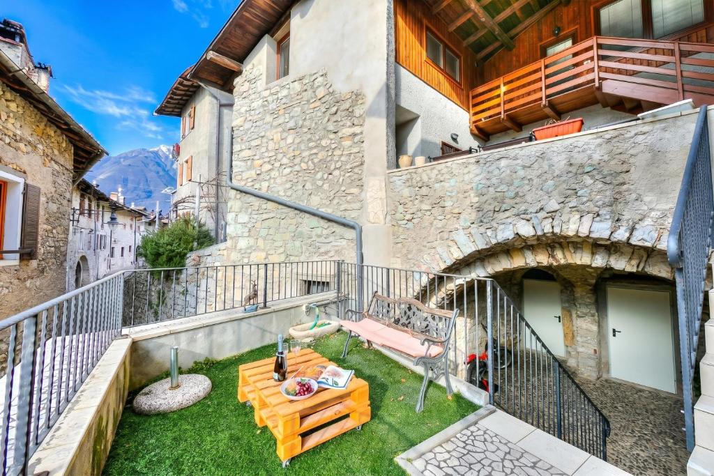 Casa Umberto near Lake Tenno - Happy Rentals - 1