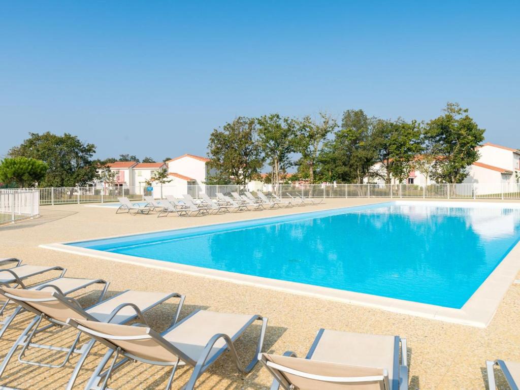 Shoreside Sanctuary in the Vendée - 2
