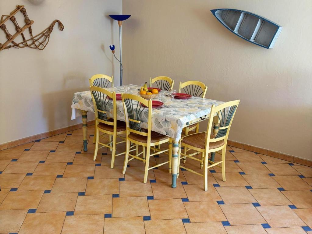Provencal Apartment in town center - 5