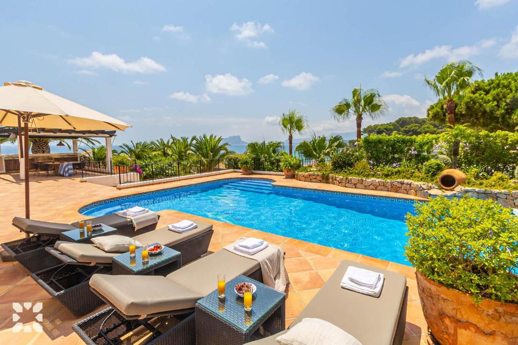 Villa Alessia by Abahana Villas - 1
